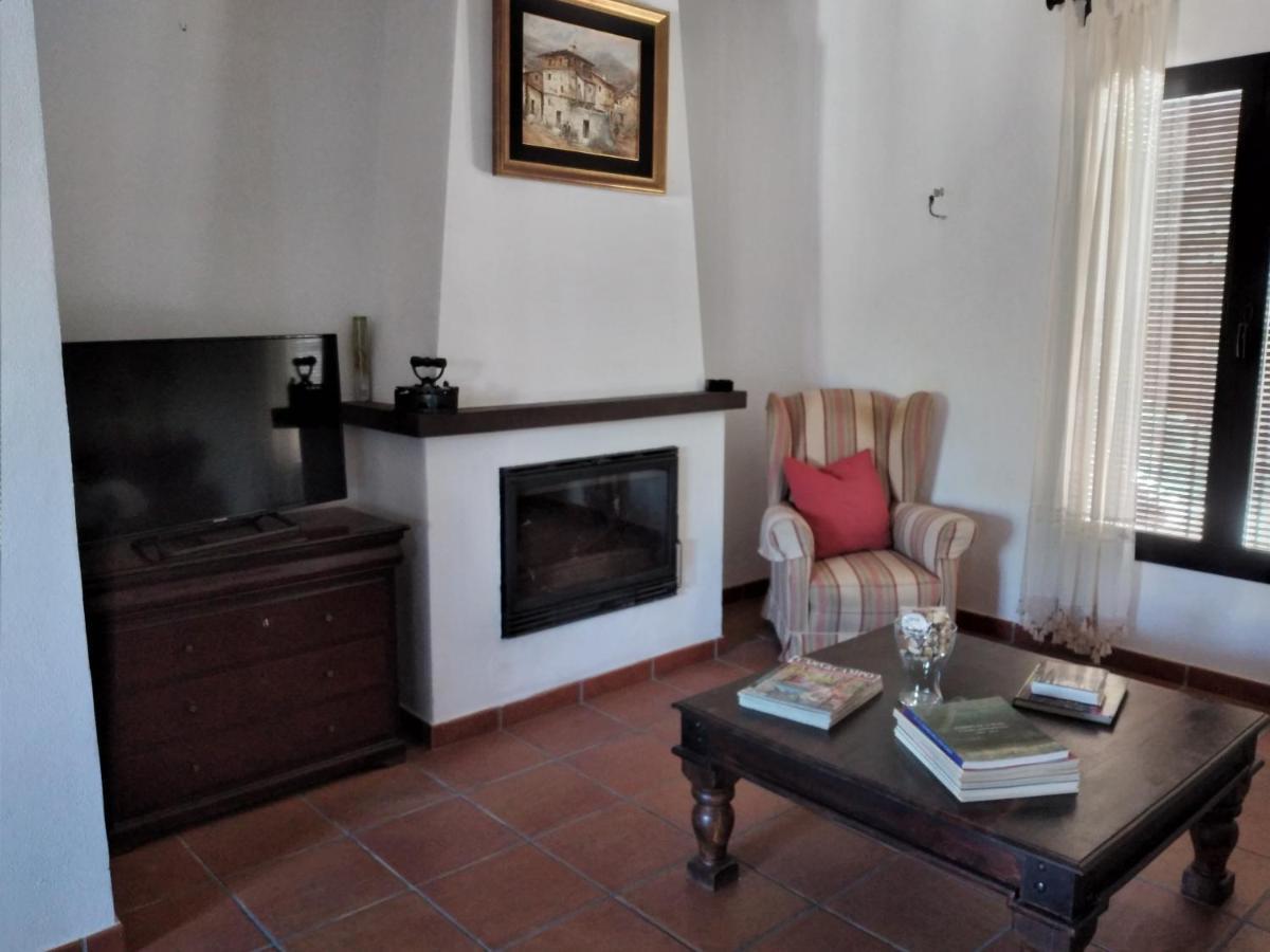 Ferienhaus Casa Ela Pedro - Hinojos 4 Zi - 8 Betten, Kinder Willkommen Buitenkant foto